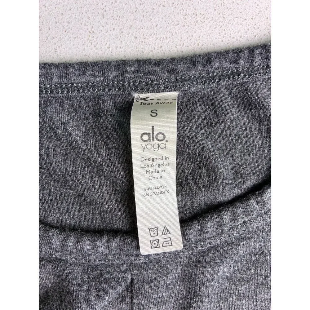 Alo Yoga Women's Twist Front Crop Tank Top Size Small Gray